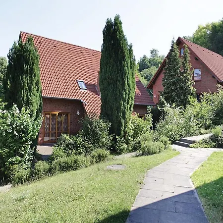 Four-bedroom Holiday In Casa vacanze