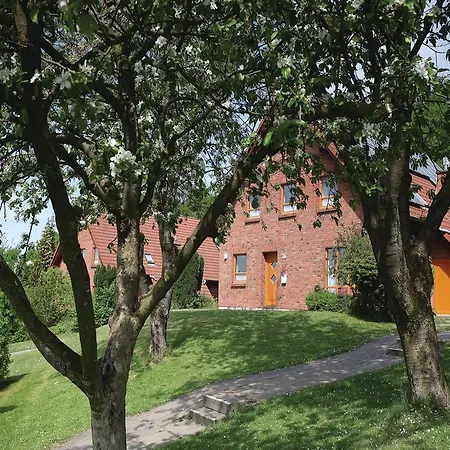 Casa vacanze Four-bedroom Holiday In